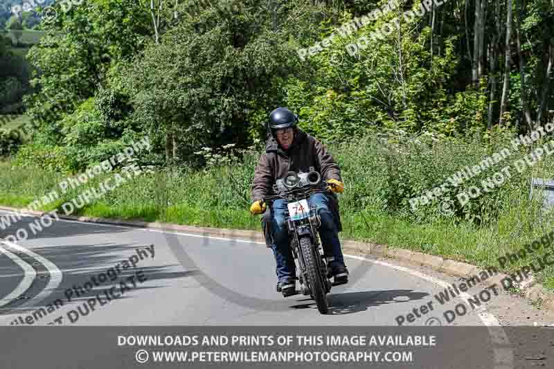 Vintage motorcycle club;eventdigitalimages;no limits trackdays;peter wileman photography;vintage motocycles;vmcc banbury run photographs